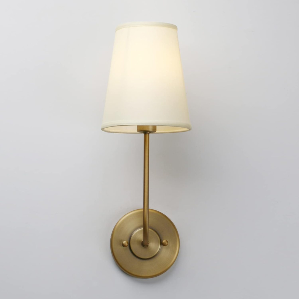 AURO Glød | Warm Gold Fabric Wall Sconce