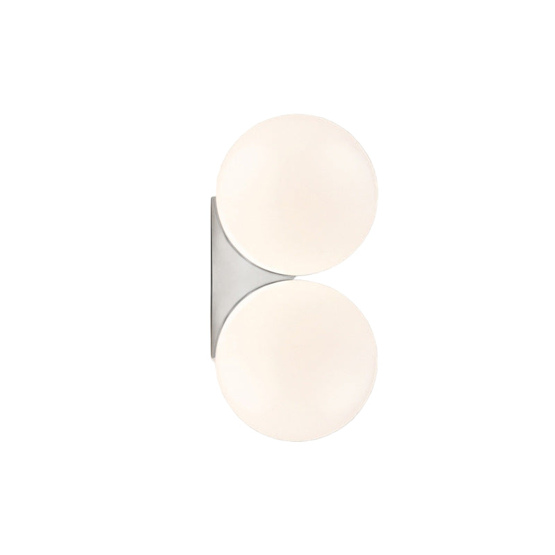 AURO Hvid | Nordic White Glass Globe Wall Sconce