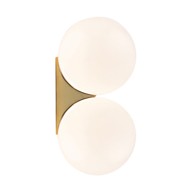 AURO Hvid | Nordic White Glass Globe Wall Sconce