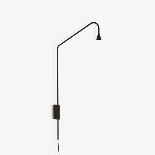 AURO Sköld | Adjustable Swing Arm Wall Sconce