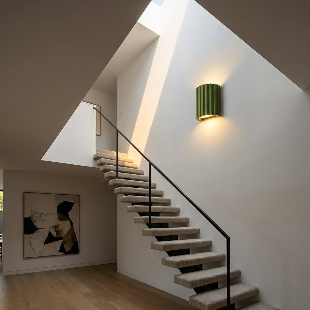 AURO Keld | Sculptural Resin Wall Light