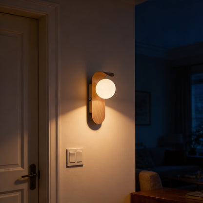AURO Kvist | Walnut Wood Globe Wall Lamp