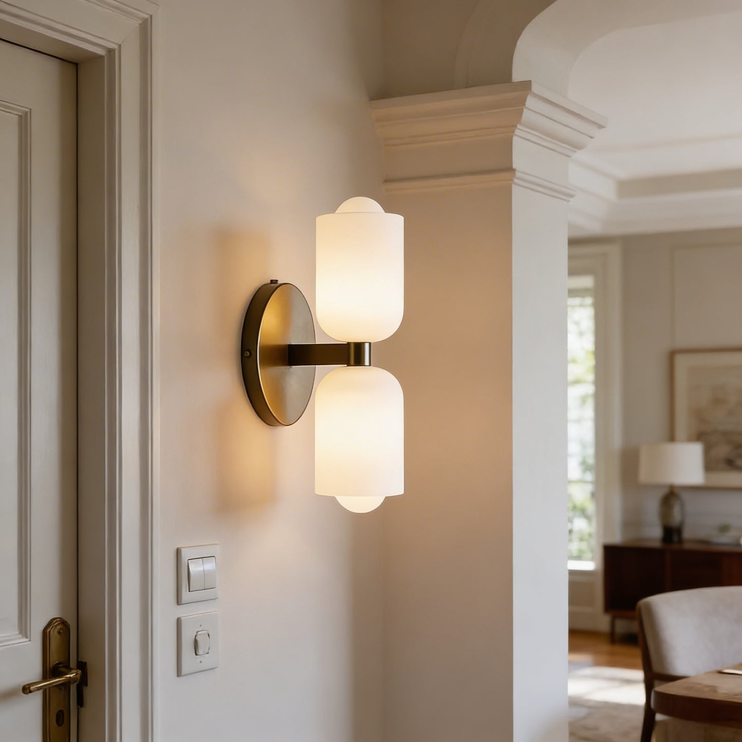 AURO Dusk | Cream Glass Double Wall Light
