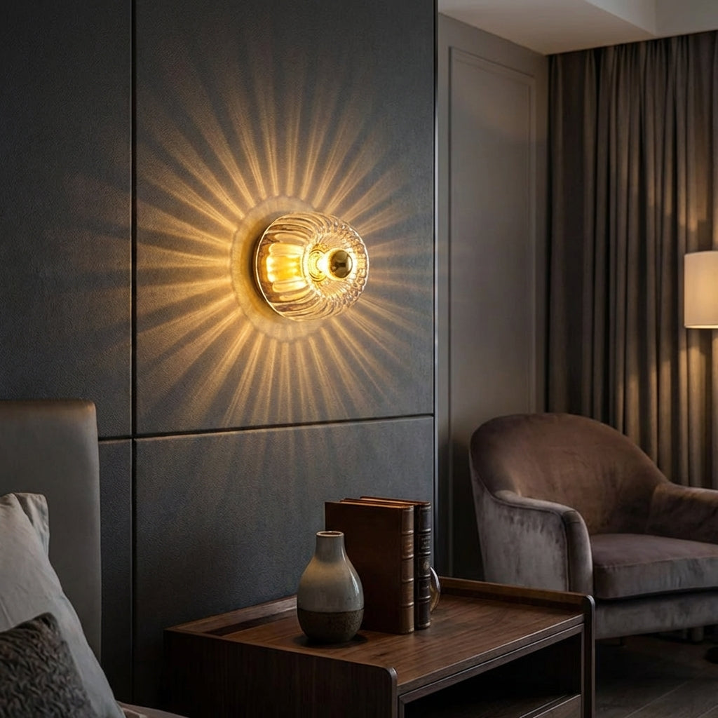 AURO Sola | Transparent Glass Globe Wall Sconce