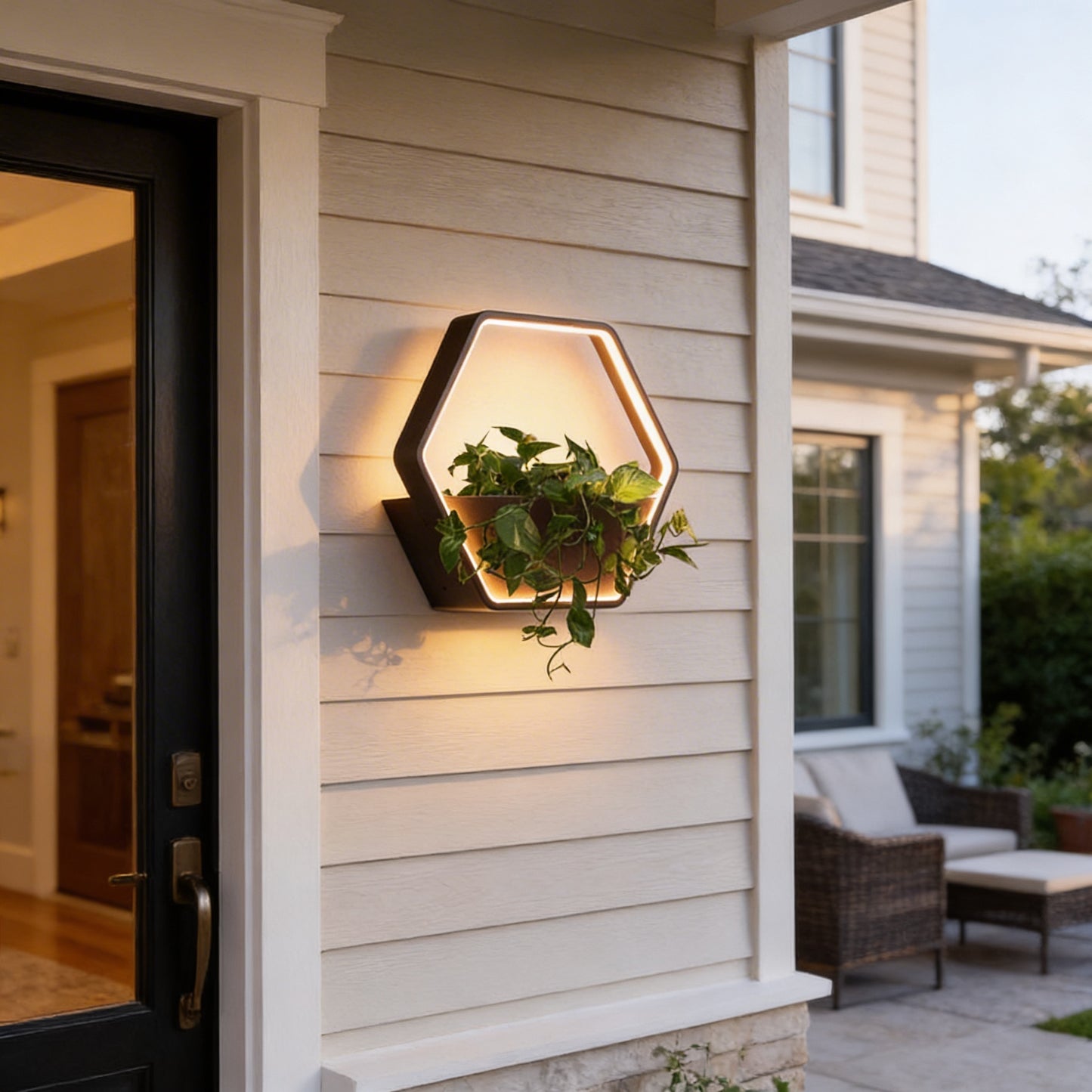 AURO Heks | Hexagonal Stainless Steel Outdoor Wall Lamp with Shelf