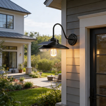 AURO Holt | Retro Solar Barn Outdoor Wall Light