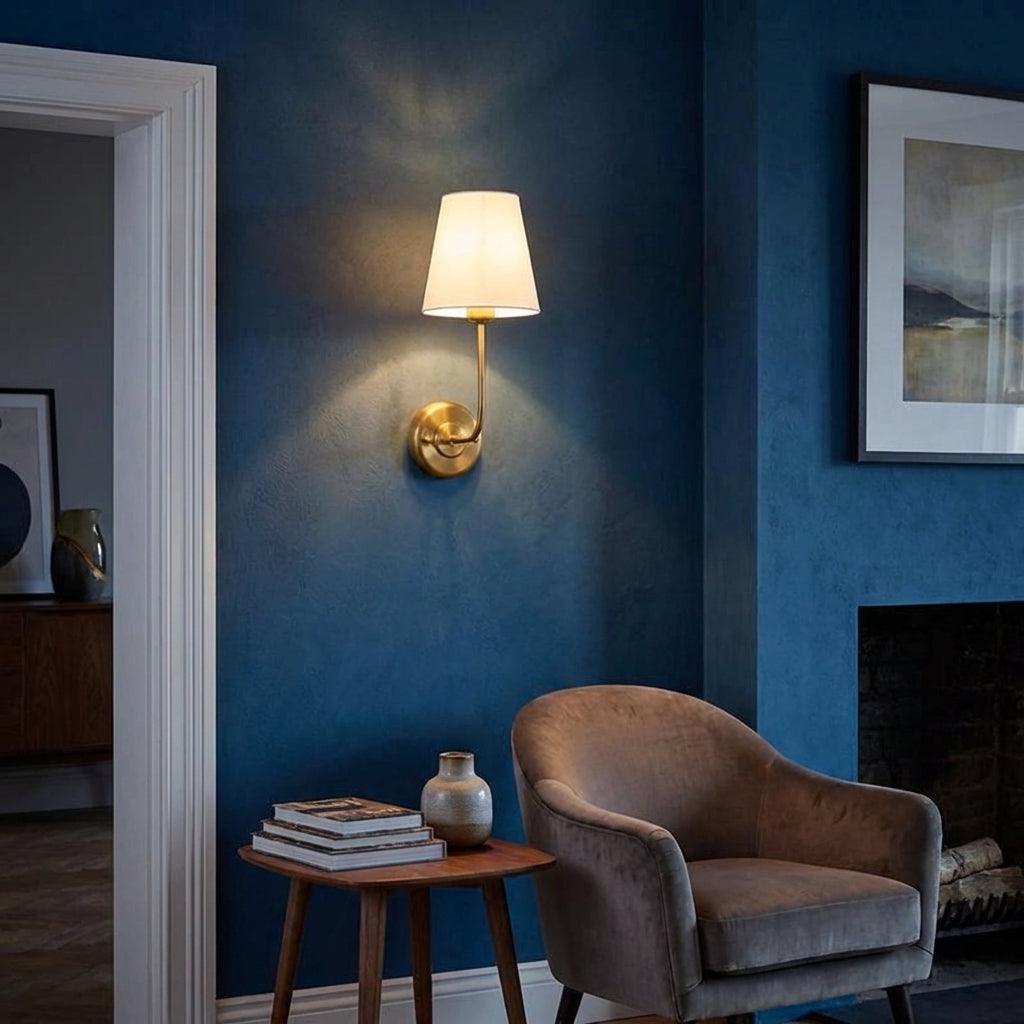 AURO Glød | Warm Gold Fabric Wall Sconce