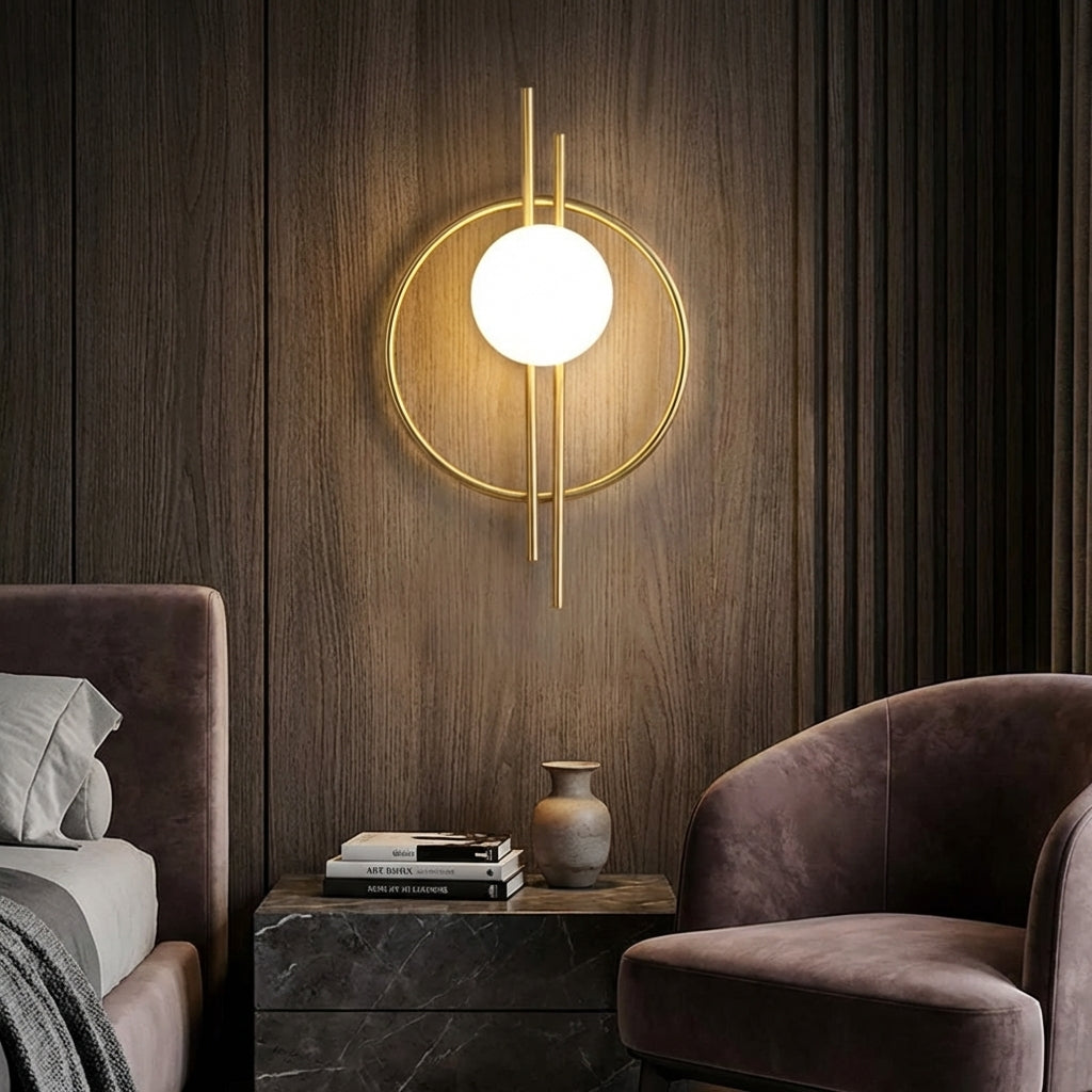 AURO Kugle | Gold Ring Glass Ball Wall Sconce