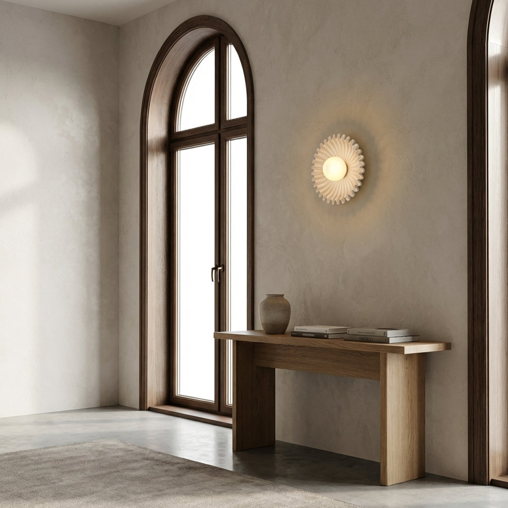 AURO Skål | Sculptural Marble Sunburst Wall Lamp