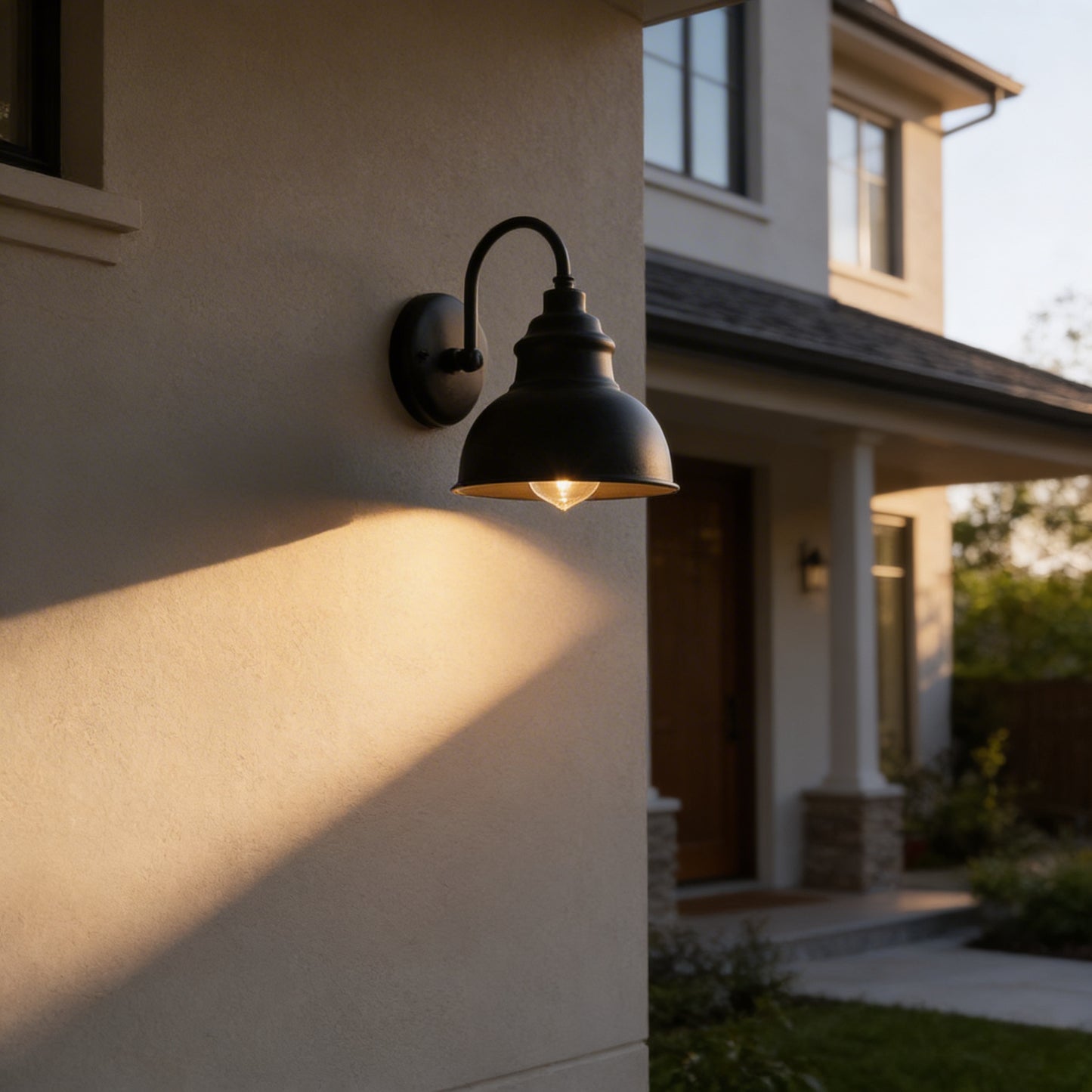 AURO Forge | Retro Iron Outdoor Wall Lamp