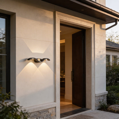AURO Skye | Sculptural Seagull Outdoor Wall Sconce