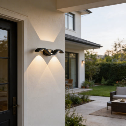 AURO Skye | Sculptural Seagull Outdoor Wall Sconce