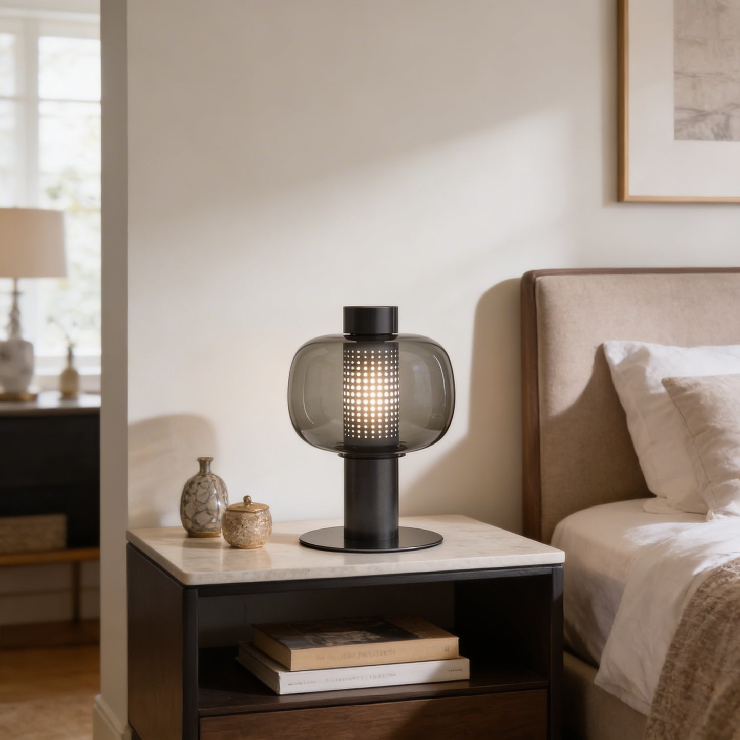 AURO Glys | Sculptural Glass Table Lamp