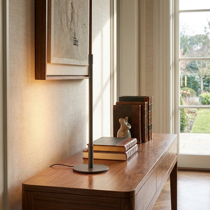 AURO Fenn | Sculpted Nordic Table Lamp