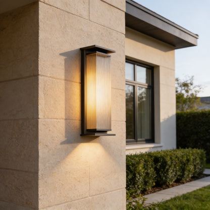 AURO Rand | Architectural Outdoor Strip Wall Lamp