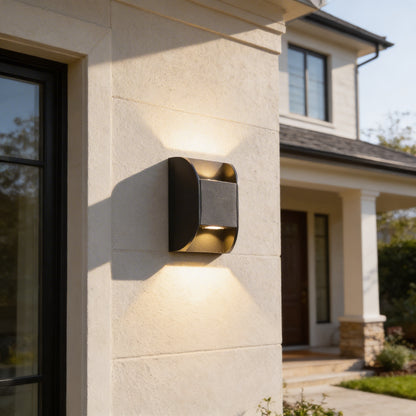 AURO Vang | Solar-Powered IP65 Outdoor Wall Lamp