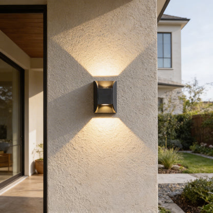 AURO Vang | Solar-Powered IP65 Outdoor Wall Lamp