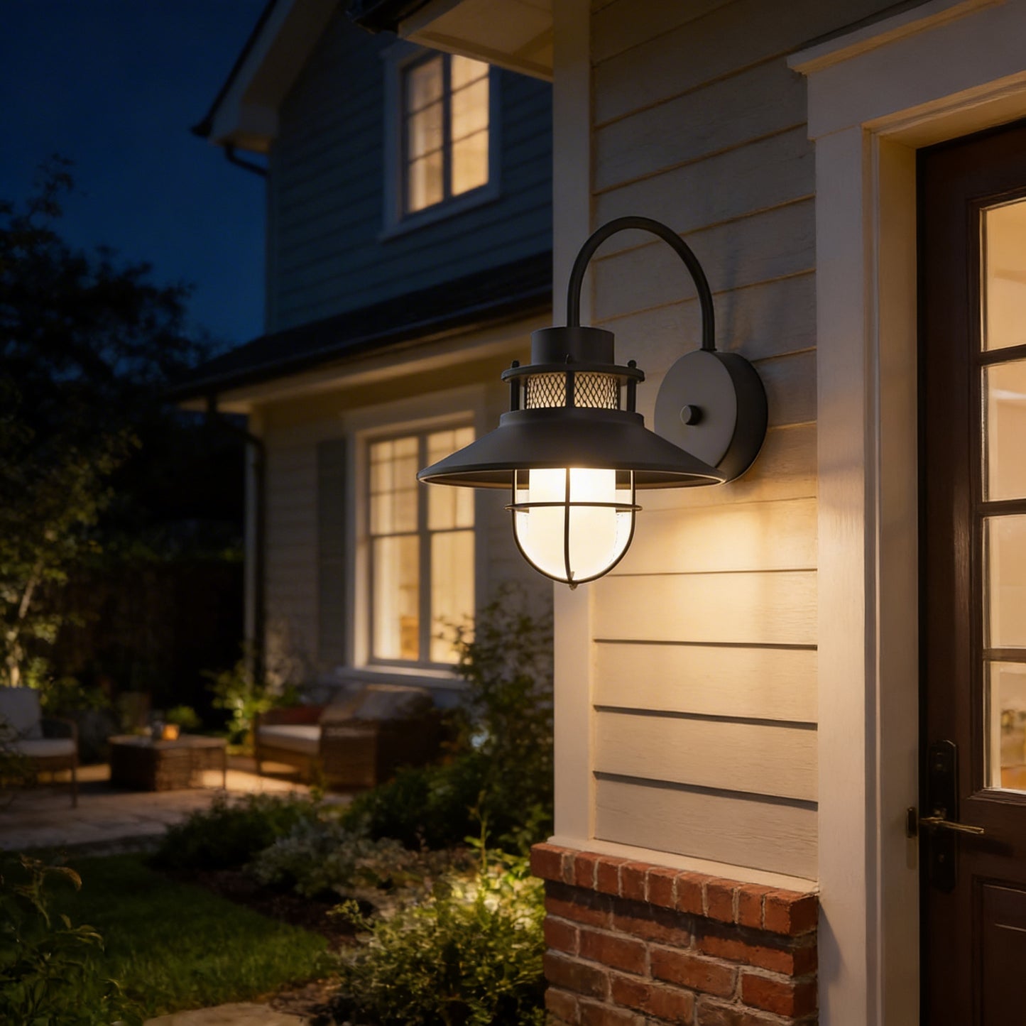 AURO Brak | Industrial Cage Outdoor Wall Light