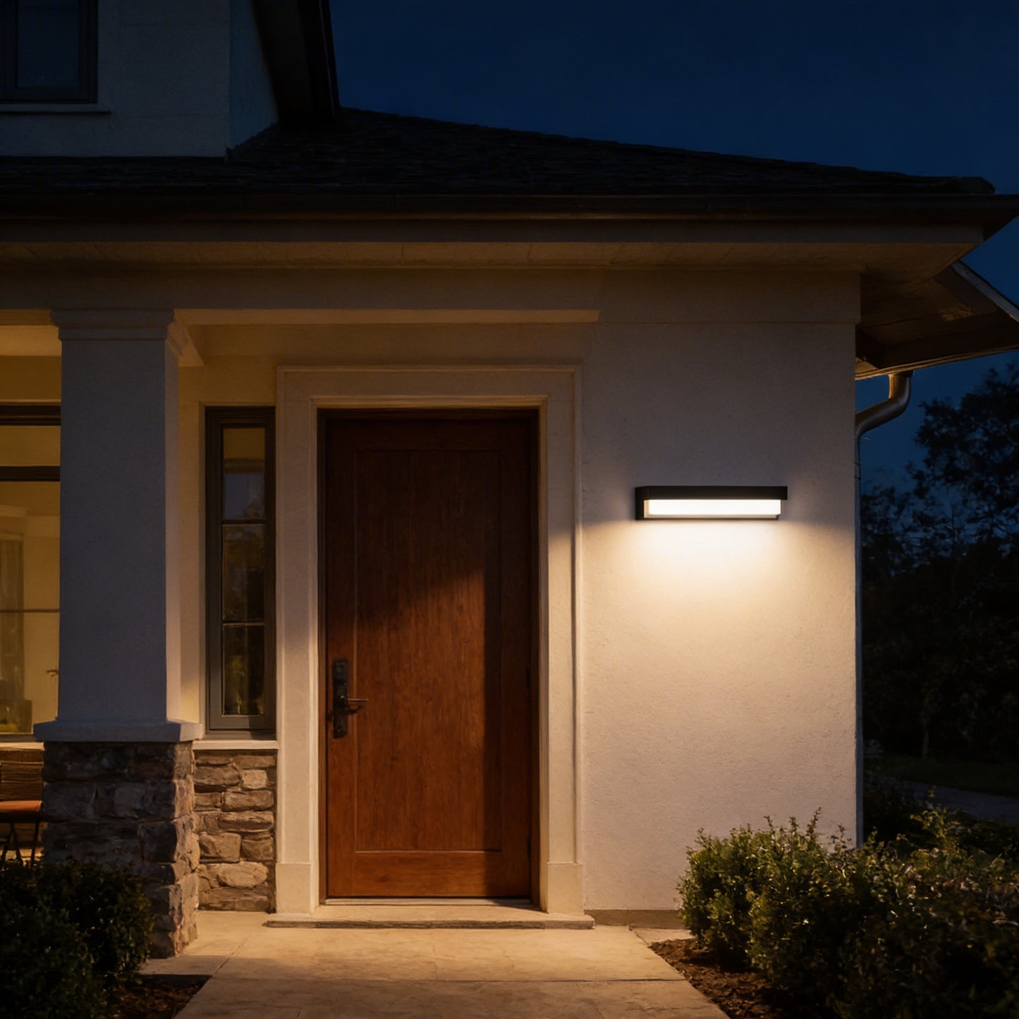 AURO Stolpe | Solar Linear Outdoor Wall Light