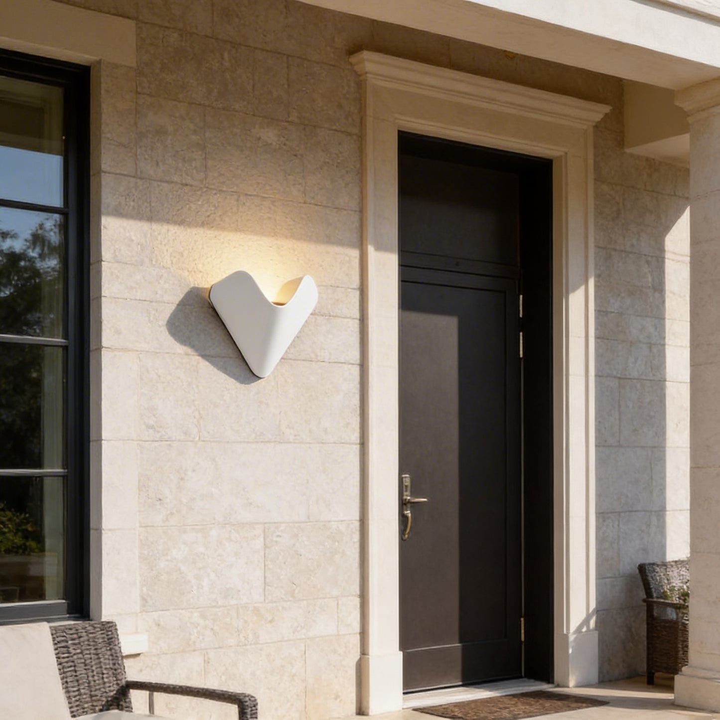 AURO Kant | Angular Triangle Outdoor Wall Light