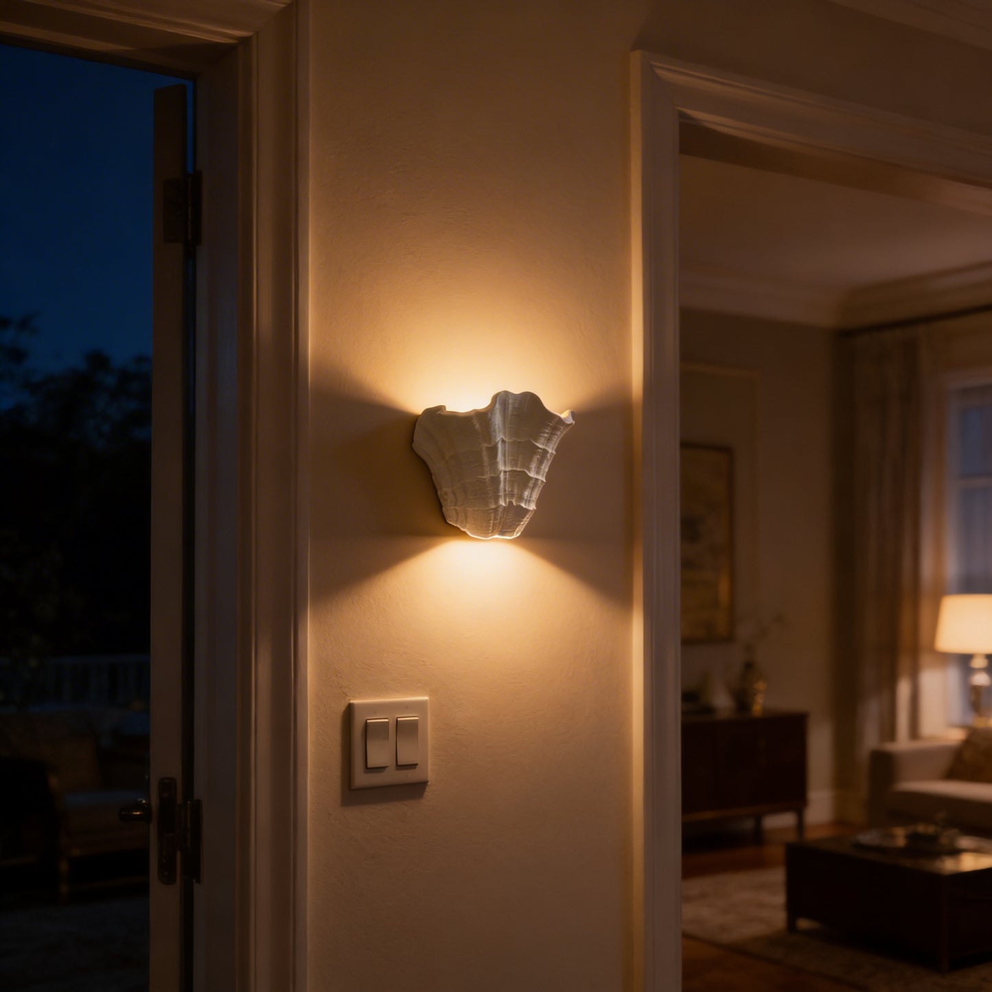 AURO Conque | Sculptural Gypsum Shell Wall Sconce