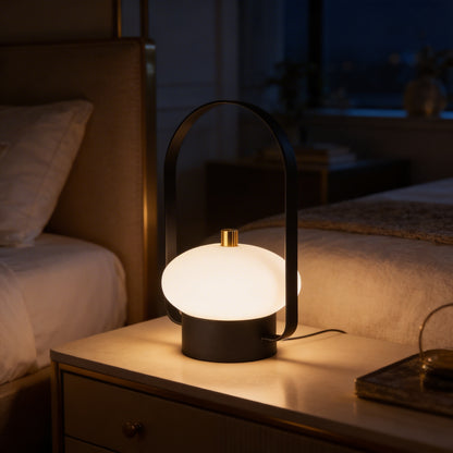 AURO Bærn | Portable Cordless Table Lantern