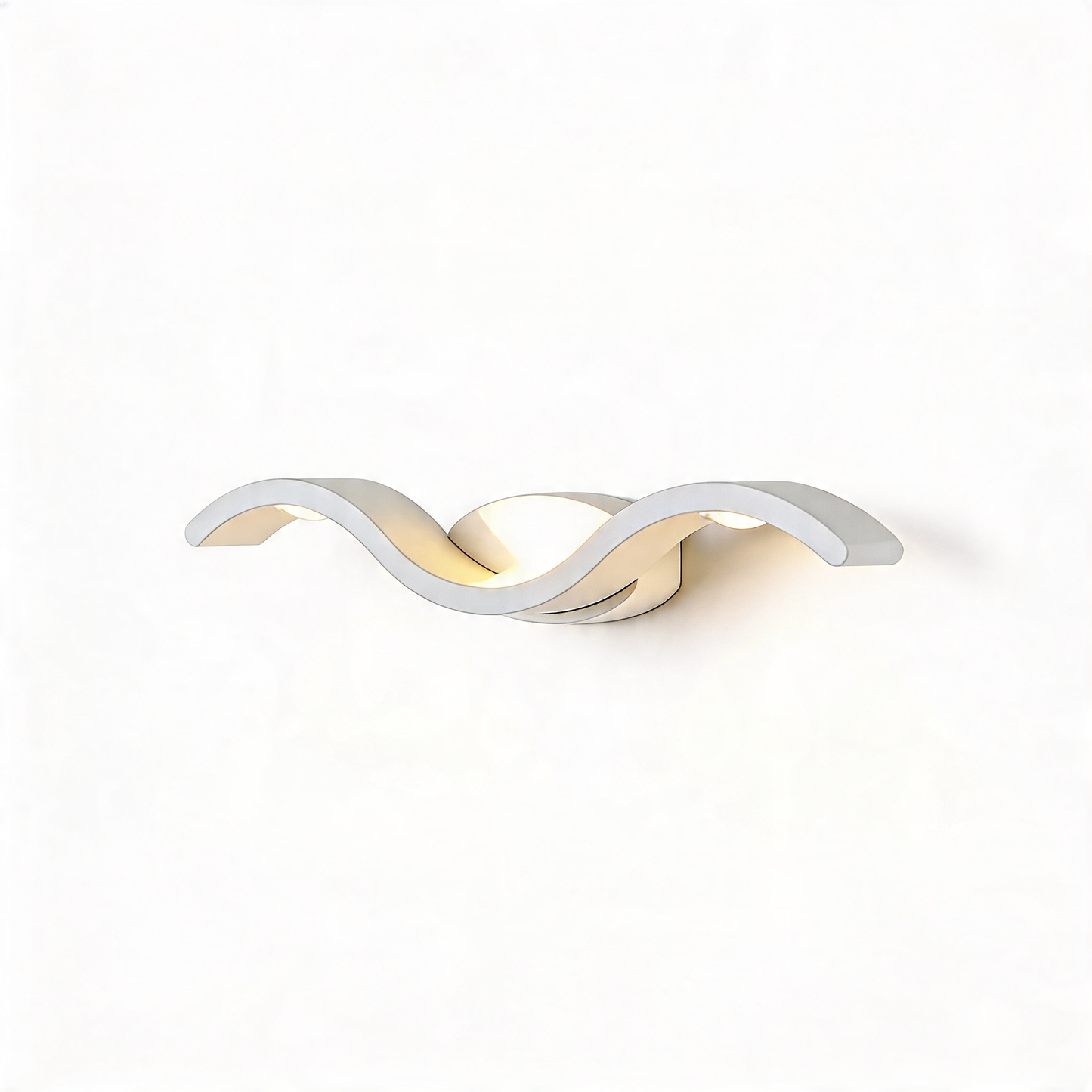 AURO Skye | Sculptural Seagull Outdoor Wall Sconce