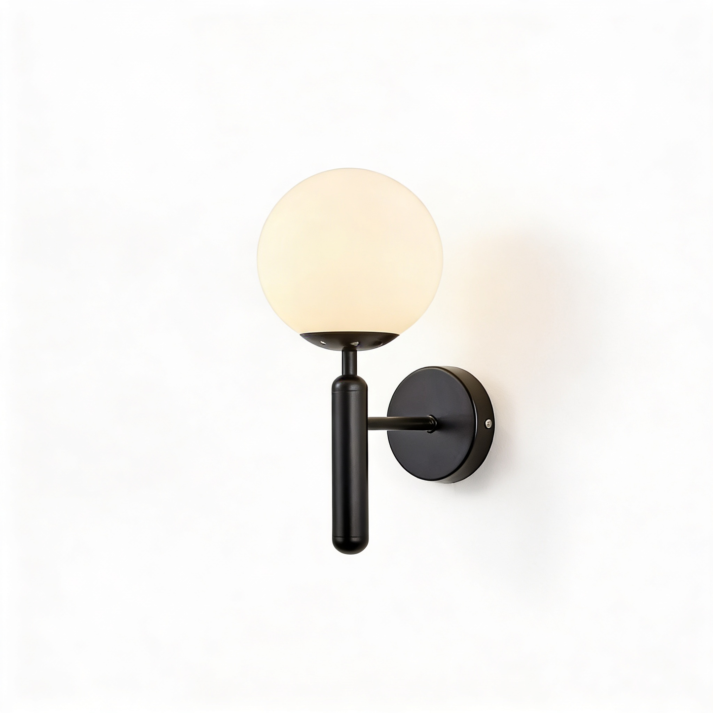 AURO Vael | Sculptural Globe Wall Sconce