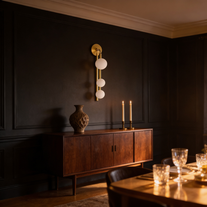 AURO Tryne | Sculptural 3-Globe Glass Wall Lamp