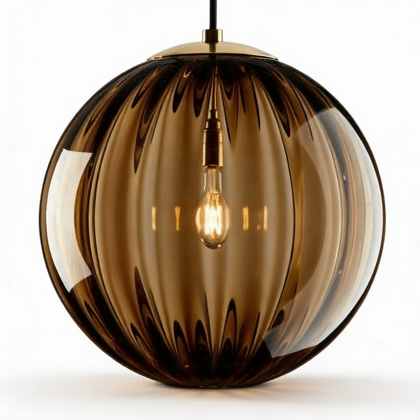 AURO Glans | Blown Glass Globe Pendant Light